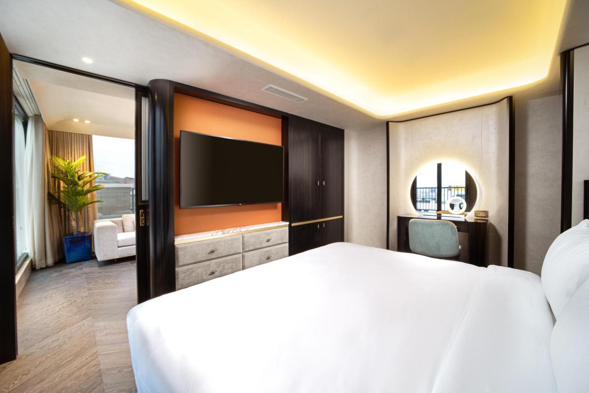 Bentley Hotel Bosphorus - Special Class Estambul Exterior foto A bedroom at the hotel